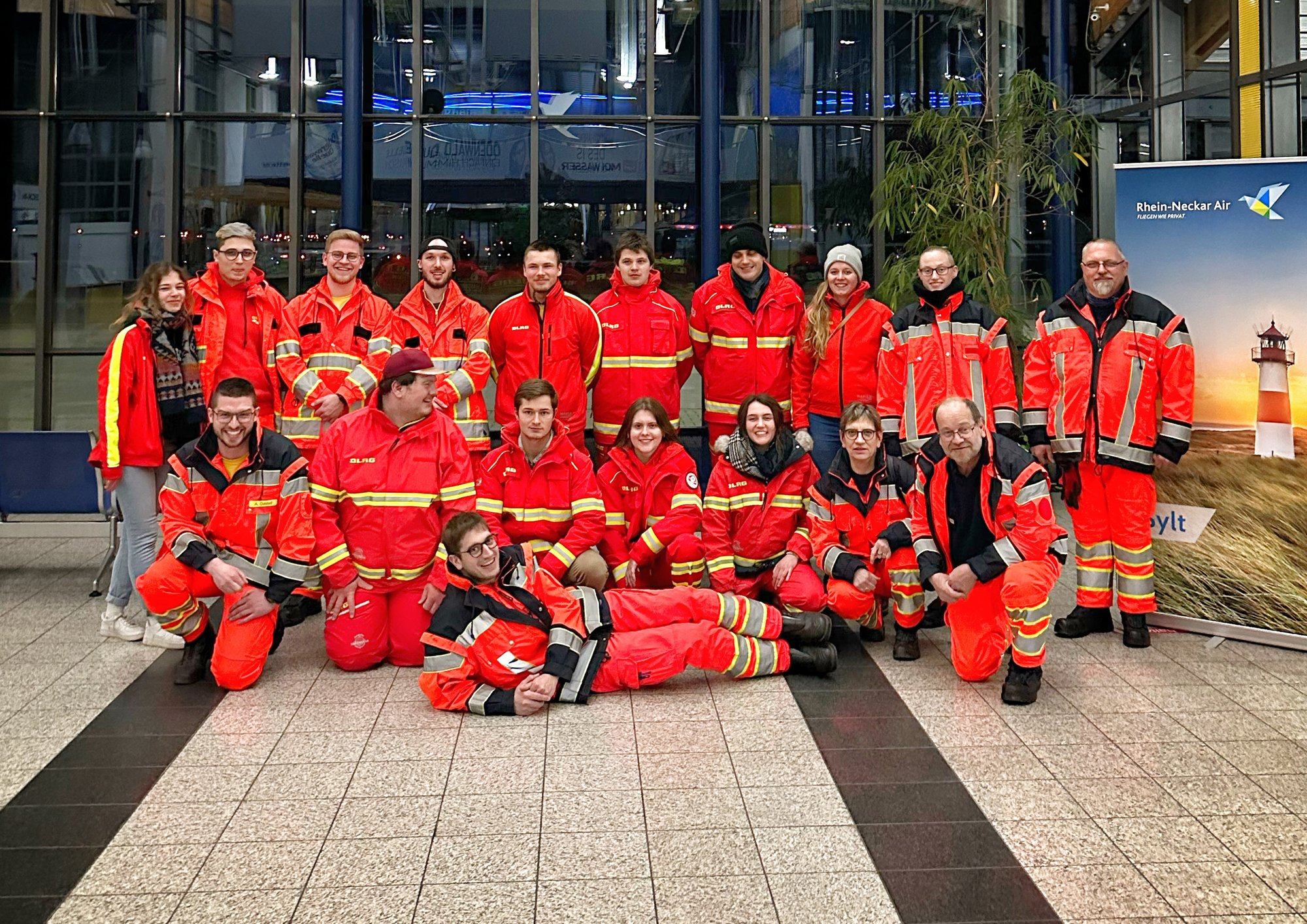 Einsatzmannschaft der DLRG Weinheim zu Gast beim DRF in Mannheim