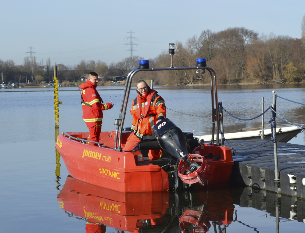 Ausbildung am Motorboot